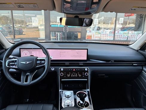 Used 2025 Genesis GV80 2.5T Standard AWD/4WD image 13