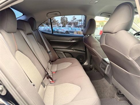 Used 2019 Toyota Camry LE w/ Fleet Convenience Package image 19