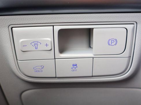 New 2026 Hyundai Tucson Limited image 19