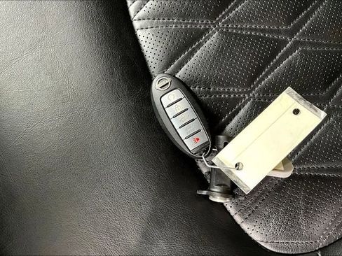 Used 2024 Nissan Armada Platinum w/ Cargo Package image 10