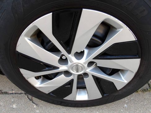 Used 2019 Nissan Altima 2.5 S FWD image 25