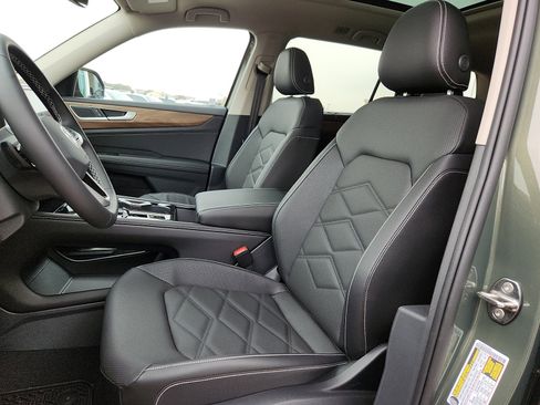 New 2026 Volkswagen Atlas SE image 13