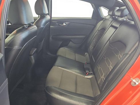 Used 2022 Kia Forte GT-Line w/ GT-Line Technology Package FWD image 11
