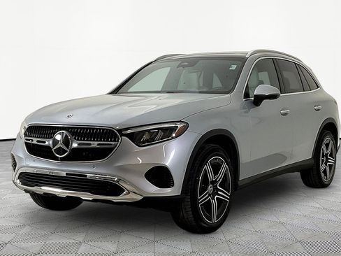 Certified 2026 Mercedes-Benz GLC 300 4MATIC image 1