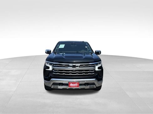 Used 2025 Chevrolet Silverado 1500 LTZ w/ LTZ Premium Package AWD/4WD image 33