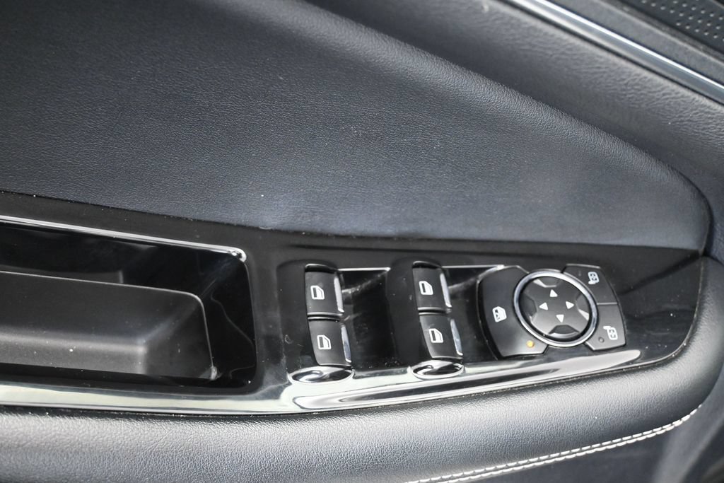 Used 2020 Ford Edge ST w/ Equipment Group 401A AWD/4WD image 14