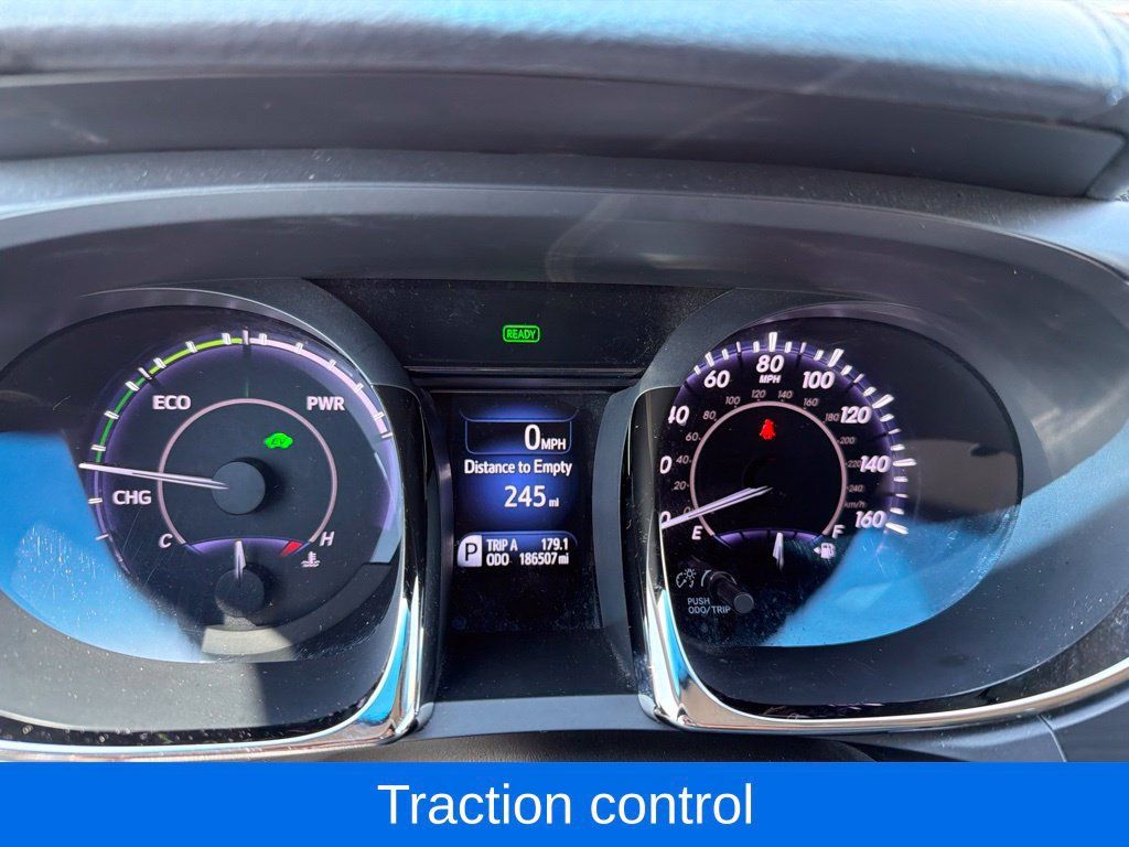 Used 2013 Toyota Avalon Limited w/ Technology Pkg FWD image 6