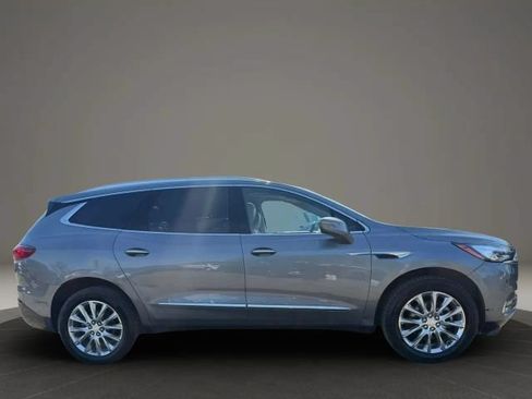 Used 2019 Buick Enclave Premium w/ Trailering Package, 5000 lbs. AWD/4WD image 4