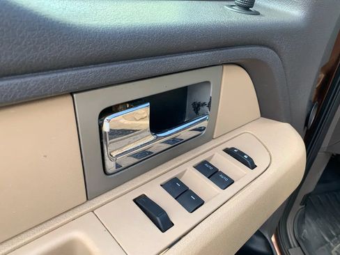 Used 2011 Ford F150 XLT w/ XLT Chrome Pkg RWD image 17