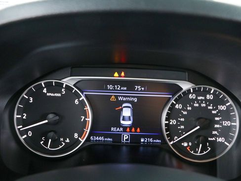 Used 2025 Nissan Altima 2.5 SV FWD image 15
