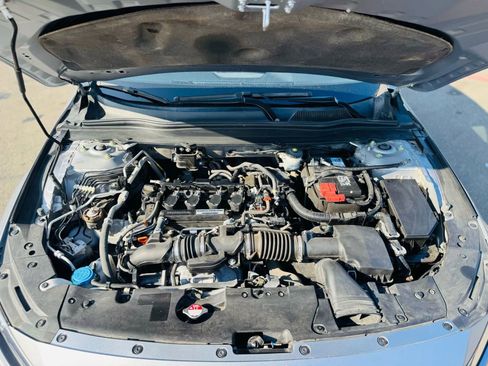 Used 2019 Honda Accord LX image 17