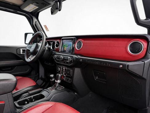 Used 2023 Jeep Wrangler Unlimited Rubicon 4xe AWD/4WD image 19