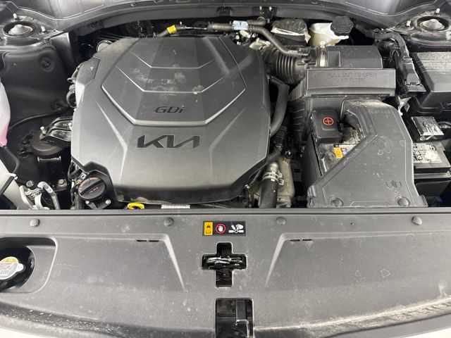 Certified 2025 Kia Telluride S FWD image 19