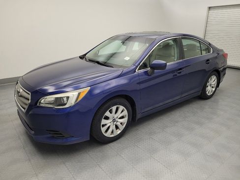 Used 2015 Subaru Legacy 2.5i Premium w/ Moonroof Package AWD/4WD image 2