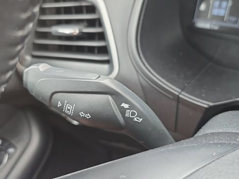 Used 2023 Ford Edge SEL AWD/4WD image 25