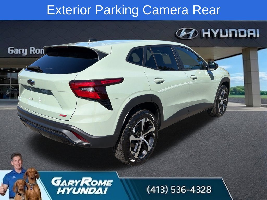 Used 2024 Chevrolet Trax RS w/ Driver Confidence Package FWD image 5