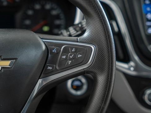 Used 2024 Chevrolet Equinox LS w/ Driver Confidence II Package image 27