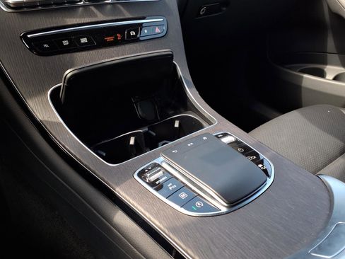 Used 2023 Mercedes-Benz GLC 300 4MATIC Coupe image 11