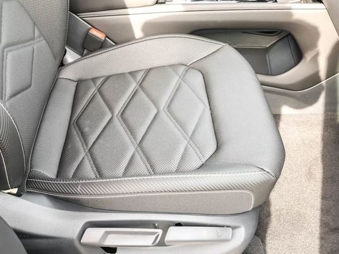 New 2026 Volkswagen Atlas Cross Sport SE FWD image 44