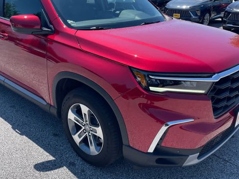 Used 2023 Honda Pilot EX-L image 9