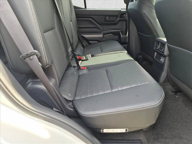 Used 2026 Toyota 4Runner TRD Off-Road Premium AWD/4WD image 18
