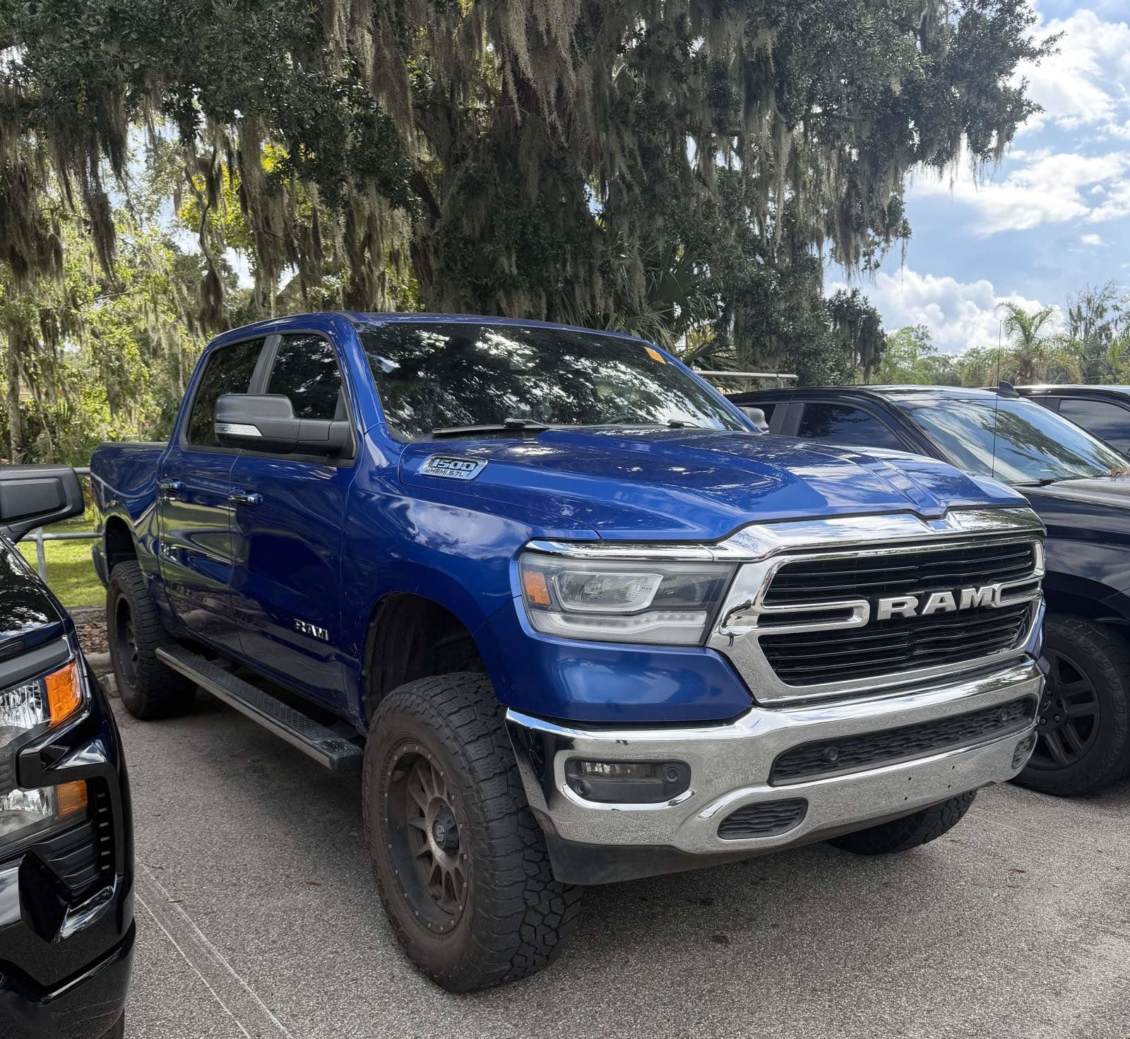 Used 2019 RAM 1500 Big Horn AWD/4WD image 2