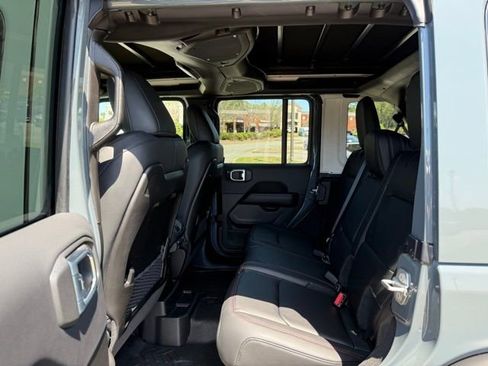 New 2026 Jeep Wrangler Unlimited Rubicon 392 w/ Quick Order Package 27X Moab AWD/4WD image 27
