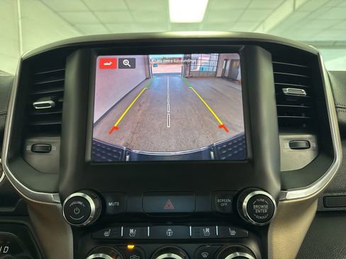 Used 2022 RAM 2500 Laramie AWD/4WD image 13
