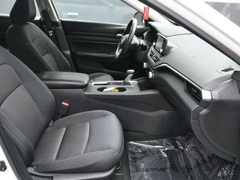 Used 2021 Nissan Altima 2.5 S FWD image 10
