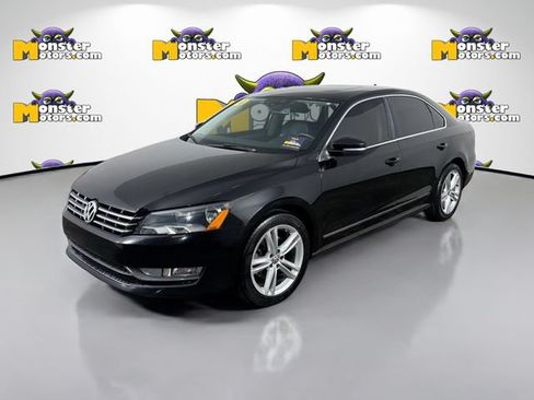 Used 2014 Volkswagen Passat TDI SE FWD image 1
