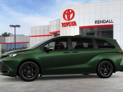 New 2026 Toyota Sienna XLE Woodland Edition image 3
