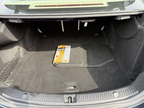 Used 2017 Mercedes-Benz E 300 4MATIC w/ Premium 1 Package image 17