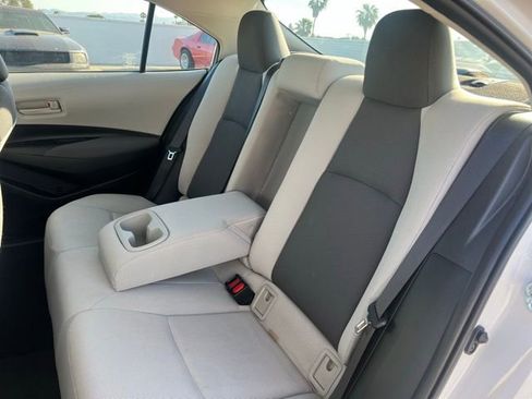 Used 2022 Toyota Corolla LE w/ Carpet Mat Package (TMS) image 17