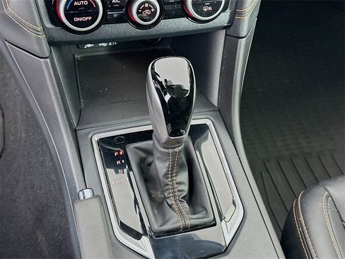 Used 2021 Subaru Crosstrek 2.5i Limited w/ Popular Package #4 image 16