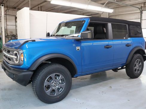 New 2024 Ford Bronco Big Bend image 11