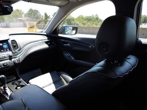 Used 2017 Chevrolet Impala Premier FWD image 37