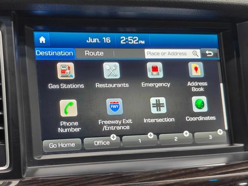 Used 2017 Genesis G80 3.8 RWD image 33