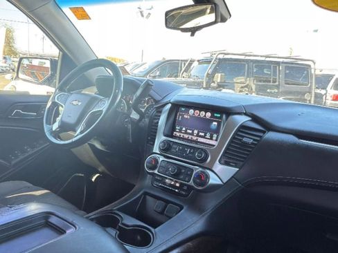 Used 2019 Chevrolet Tahoe LS image 15