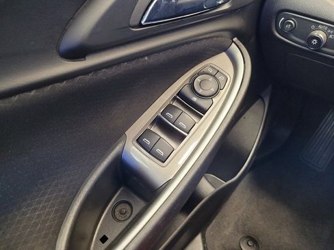 Used 2023 Chevrolet Malibu LS FWD image 27