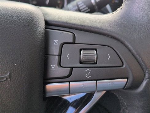 Used 2024 Cadillac XT6 Premium Luxury image 21