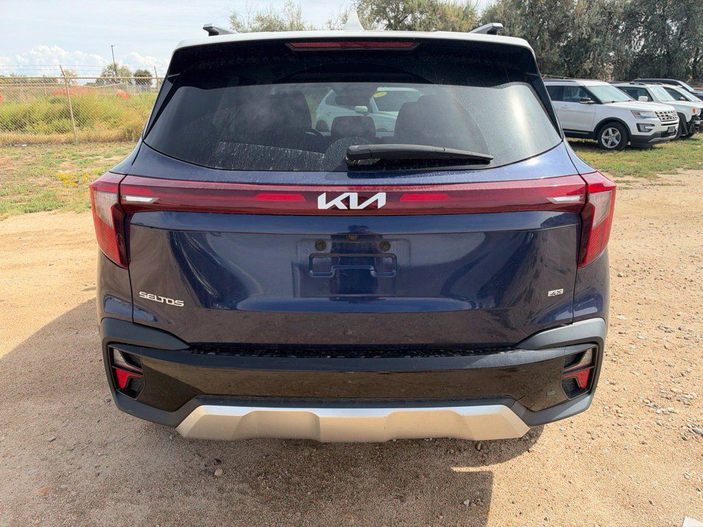 Certified 2024 Kia Seltos S AWD/4WD image 4