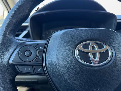 Used 2024 Toyota Corolla LE image 25