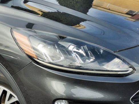 Used 2020 Ford Escape SEL image 5