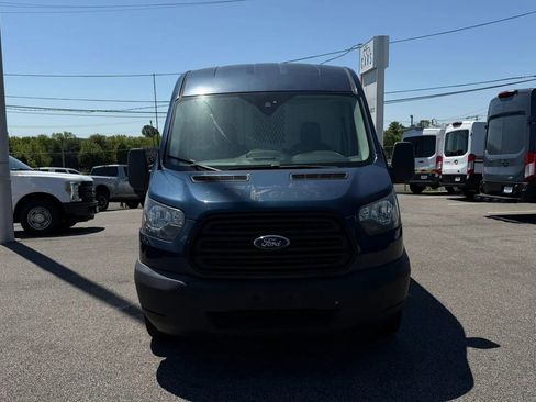 Used 2019 Ford Transit 250 148 Medium Roof RWD image 9