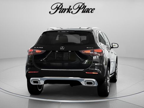 Used 2026 Mercedes-Benz GLA 250 4MATIC image 18