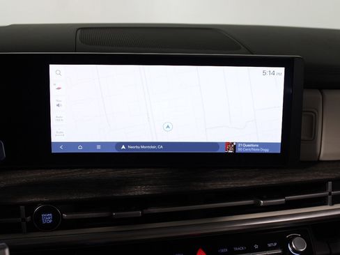 Used 2025 Hyundai Santa Fe Calligraphy FWD image 17