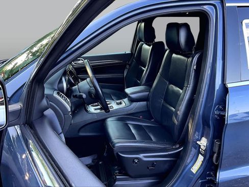 Used 2021 Jeep Grand Cherokee Limited AWD/4WD image 9