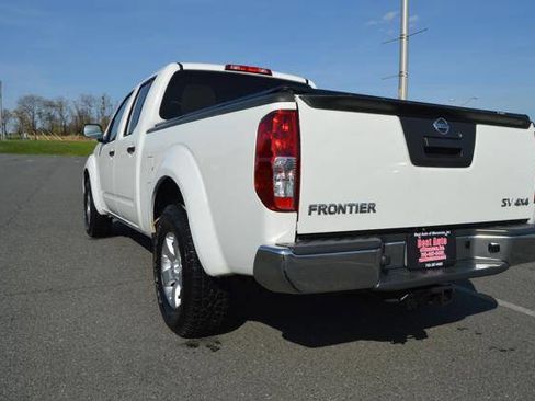 Used 2013 Nissan Frontier SV image 56
