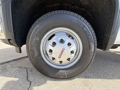 New 2026 GMC Sierra 3500 Pro image 28