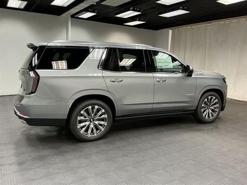 New 2026 Chevrolet Tahoe High Country AWD/4WD image 6